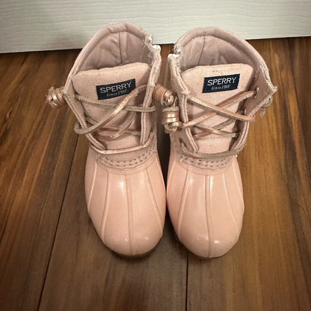 Sperry duck boots